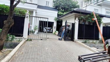 Pengemudi Hyundai Santa FE yang Tabrak Rumah JK Perempuan, Diduga Mabuk