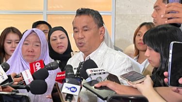 Hotman Paris Bela Raffi Ahmad Usai Terseret Kasus Suap Bea Cukai, Tantang Musuhnya Muncul ke Publik