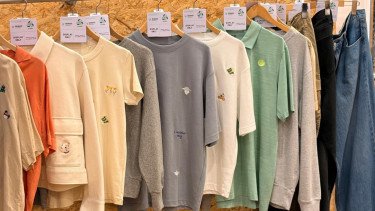 Tradisi Beresin Lemari Jelang Lebaran, Baju Layak Pakai Harus Diapain Ya?