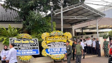 Wiranto Kenang Mendiang Try Sutrisno: Beliau Negarawan yang Paripurna
