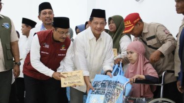 Kasatgas Tito Salurkan Bantuan untuk Korban Bencana Hidrometeorologi di Pidie Jaya Aceh