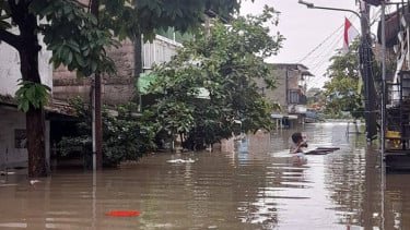 Top 9+ Kecamatan di Kota Tangerang Terendam Banjir, Ketinggian Capai 1,5 Meter