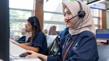 Ilustrasi bekerja di Telkom