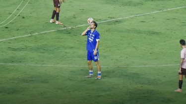 Bangkit Dramatis! Sempat Tertinggal Dua Gol, Persib Selamat dari Kekalahan di Menit Akhir