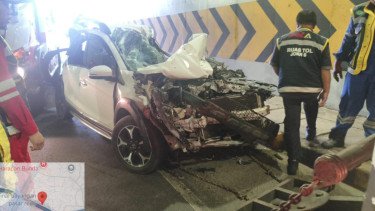Detik-detik Kecelakaan Beruntun 7 Kendaraan di Tol JORR, Biangnya Rem Truk Blong