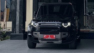 Viral Land Rover Defender Pemkot Samarinda, Ternyata Sewa Rp160 Juta per Bulan Sejak 2023