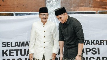 Kaesang Temui KH Yasin Nawawi di Ponpes An-Nur Bantul