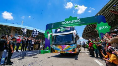 Angkut Ratusan Mitra Ojol Pulang Kampung, Kemenhub dan GoTo Gelar GoMudik
