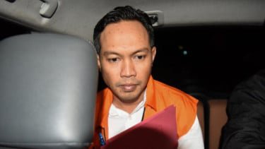 KPK Dalami Motif Bupati Cilacap Siapkan THR untuk Forkopimda