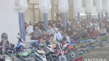 Sebagian Warga Jember dan Bondowoso Lebaran Hari Ini