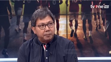Pengamat sepak bola Indonesia, Tommy Welly atau yang akrab disapa Bung Towel