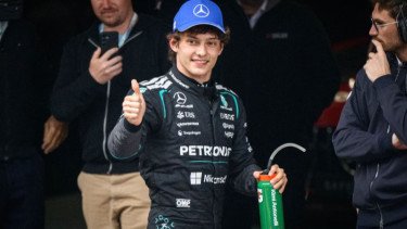 Kejutan di F1 GP Jepang: Kimi Antonelli Pole Position, Max Verstappen Terlempar dari 10 Besar