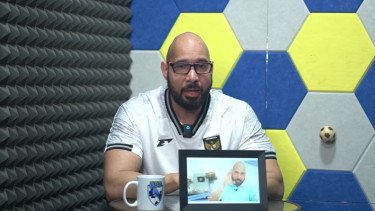 Pengamat Sepak Bola Bung Binder