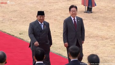 Tiba di Blue House, Prabowo Disambut Pelukan Hangat Presiden Lee Jae Myung