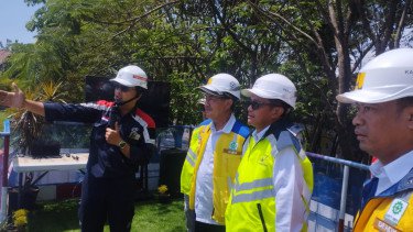 Pastikan Pembangunan Sesuai Target, Kemenko PM Monitoring Pembangunan Ponpes Al Khoziny