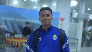 Pulang Kampung, Teja Paku Alam Tegaskan Persib Fokus Curi Tiga Poin di Padang