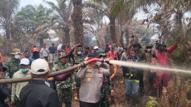 Polres Pelalawan berhasil mengungkap aksi pembakaran lahan yang terjadi di Kecamatan Teluk Meranti, Kabupaten Pelalawan