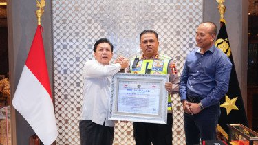 Kinerja Pengamanan Mudik Tuai Respons Positif 94,3 Persen Masyarakat, Kakorlantas Diganjar Penghargaan