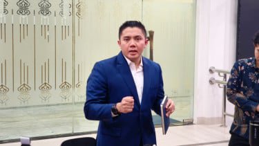 Teddy Ungkap Fakta Kunjungan Luar Negeri Prabowo: Biaya Tambahan Ditanggung Pribadi