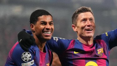 Rashford Bersinar, Barcelona Permalukan Madrid dan Segel Gelar Juara