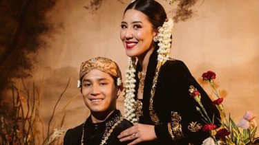 Top 6+ Tahun Pacaran, Teuku Rassya Resmi Nikahi Cleantha Islan