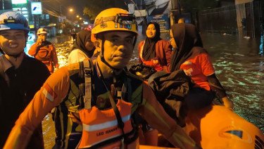 Kota Solo dan Kabupaten Bandung Dilanda Banjir