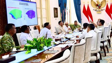 Prabowo Pimpin Ratas Bahas Percepatan Giant Sea Wall Pantura