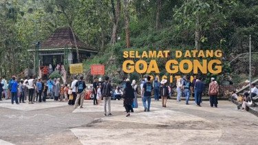 Goa Gong di Kabupaten Pacitan, Jawa Timur