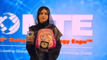 Gadis Iran Menang Olimpiade di Malaysia Dedikasikan Medali Emas Untuk Siswa Korban Serangan Minab