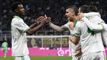 Live di ANTV Malam Ini! Bologna vs AS Roma, Siapa yang Bertahan di Papan Atas?