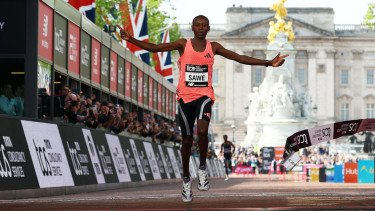 Sabastian Sawe Cetak Rekor Dunia di London Marathon, 42 KM Tuntas di Bawah 2 Jam