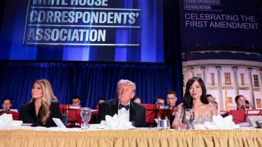 Ramai Teori Konspirasi, Penembakan di Acara Trump Disebut Direkayasa
