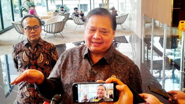 Airlangga Pastikan Dana Rp 4 Triliun Buat Perbaikan 1.800 Lintasan KA dari APBN