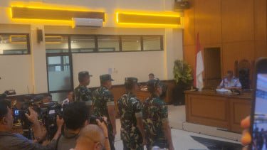 4 Anggota BAIS TNI Penyiram Air Keras ke Andrie Yunus Dituntut 2,5 Tahun Penjara