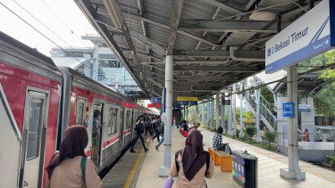 KAI: Stasiun Bekasi Timur Kembali Beroperasi Normal dan Layani Penumpang