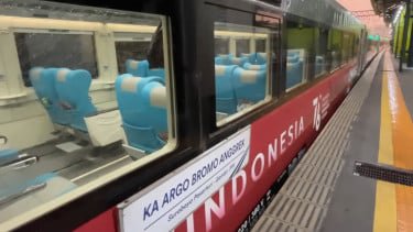 Dijuluki 'Raja Jalur Utara' Menguak Kecepatan dan Keistimewaan KA Argo Bromo Anggrek