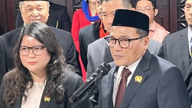 Sah! Suhud Alynudin Resmi Jabat Ketua DPRD DKI Jakarta