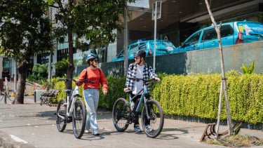 Krisis BBM Bikin Warga Ramai-ramai Gowes ke Kantor, Sepeda Jadi Gaya Hidup Baru di Perkotaan?
