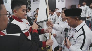 Kaesang Minta Para Kader Muda PSI Belajar dari Para Senior