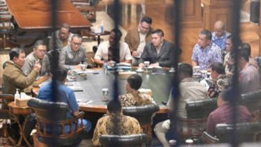 Gelar Ratas di Akhir Pekan, Prabowo Soroti Perlindungan Buruh hingga Kualitas Perguruan Tinggi