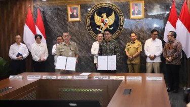 Mendagri Saksikan Penandatanganan Kerja Sama Danantara dan Pemprov DKI Jakarta Percepat Pembangunan PSEL