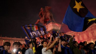 Terpopuler: Pengakuan Jujur Arne Slot Dilibas MU, Pesta Scudetto Inter Milan