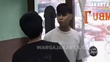 Tangkapan layar penganiayaan pelanggan terhadap penata rambut atau kapster