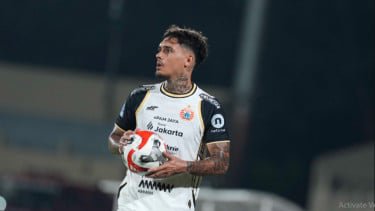 Shayne Pattynama Bicara Rivalitas Persija vs Persib: Emosi Besar dan Ambisi Tiga Poin