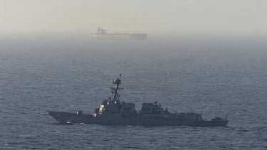 Militer AS Lancarkan Serangan ke Iran Selatan, Klaim Bela Diri