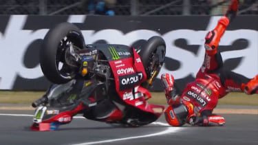 Ducati Terpaksa Bertarung dengan Satu Pembalap di MotoGP Catalunya 2026 Usai Marc Marquez Kecelakaan Parah