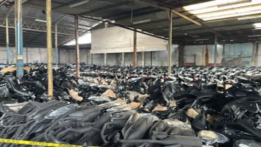 Terkuak! Ini Asal-usul Ribuan Motor Curian di Gudang Kebayoran Lama