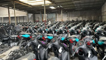 Heboh! Ribuan Motor Diduga Curian Ditumpuk di Gudang Kebayoran Lama, Ada yang Masih Dibungkus Plastik