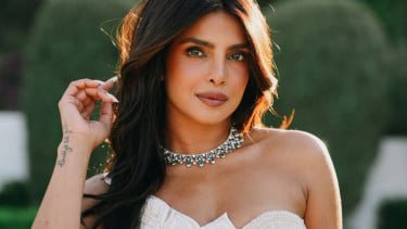 Rahasia Kulit Cantik dan Awet Muda Priyanka Chopra Jonas Tanpa Prosedur Bedah