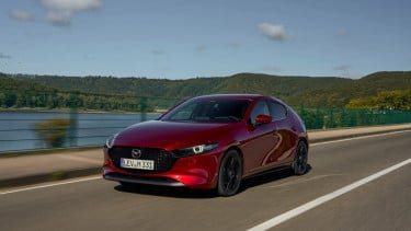 Mazda3 Generasi Baru Siap Hadir, Mesin Hybrid Jadi Sorotan!